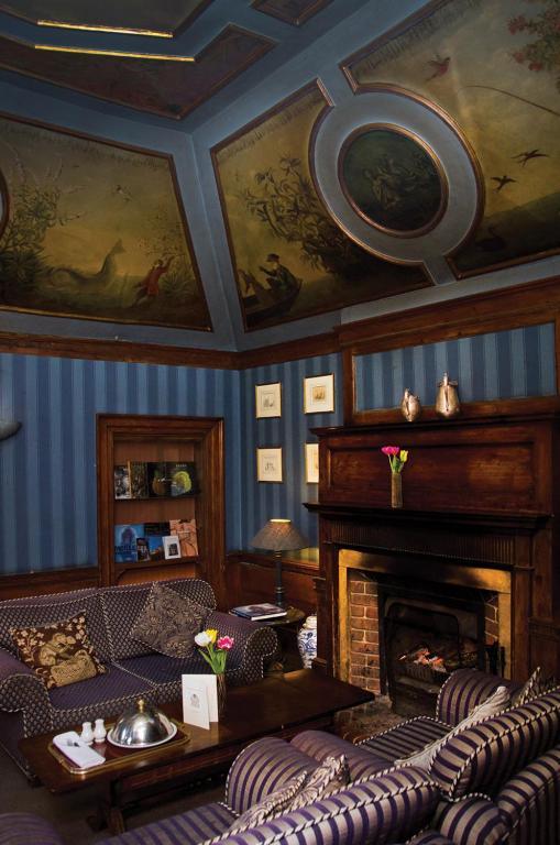 Monkey Island Estate - Small Luxury Of The World 5* Bray