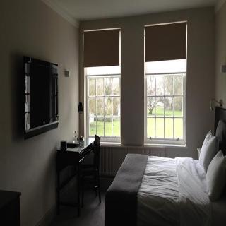 Monkey Island Estate - Small Luxury Of The World Bray